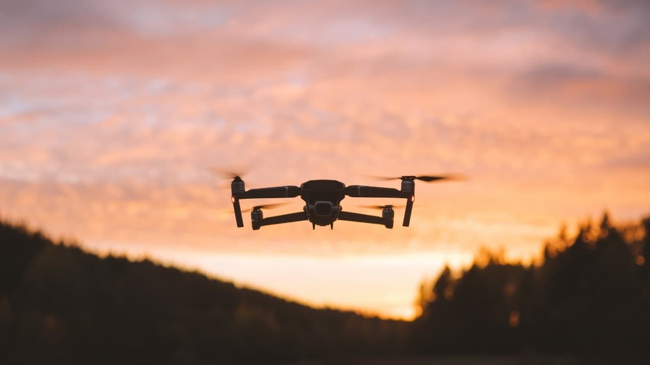 Drone sans permis : réglementation et techniques de vol