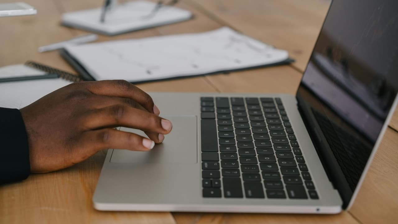 Créer du contenu pour sortir du lot et engager son audience