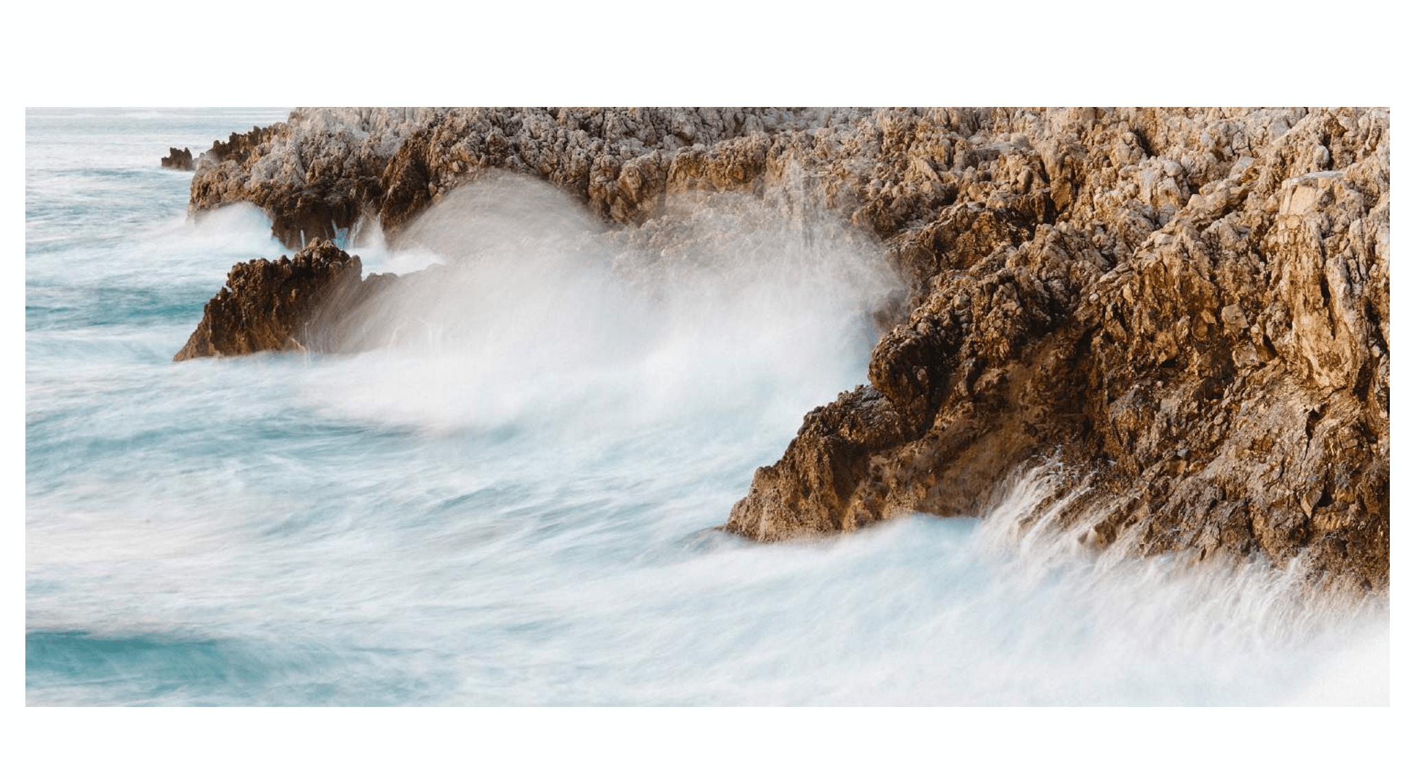 Vagues floues vitesse d'obturation lente